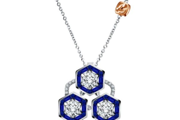 kalung liontin